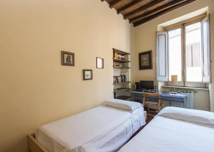Piazza Navona Charming Appartement